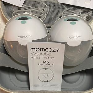 Momcozy Wearable Breast Pump M5